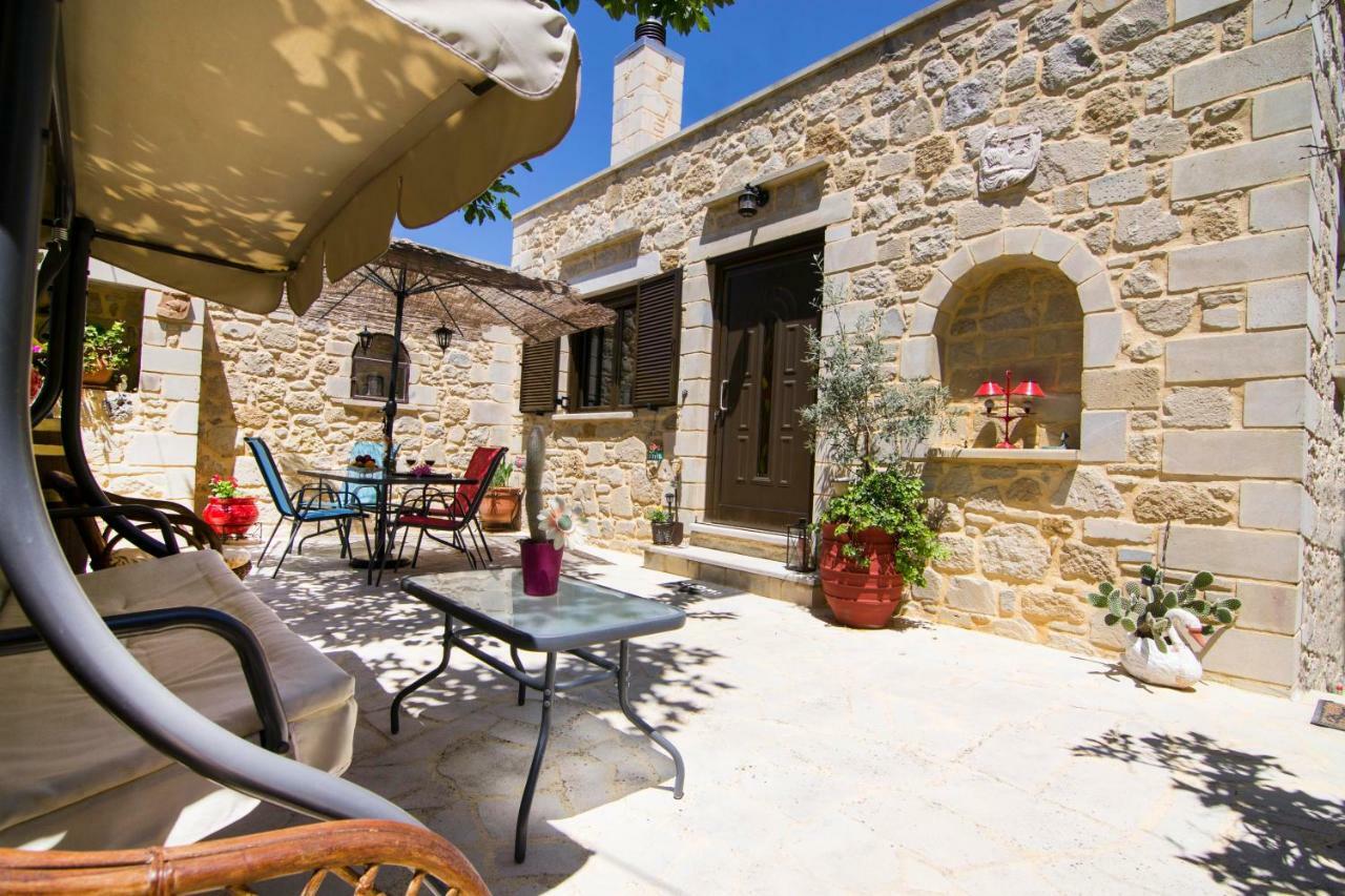 Mansion Rokka Vila Kíssamos Exterior foto