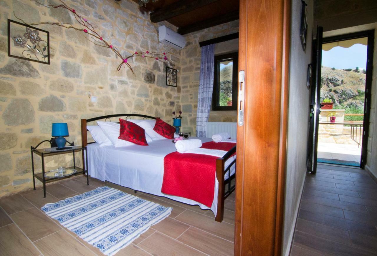 Mansion Rokka Vila Kíssamos Exterior foto